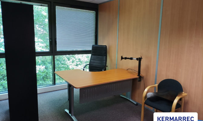 location Bureaux 185.00 m²