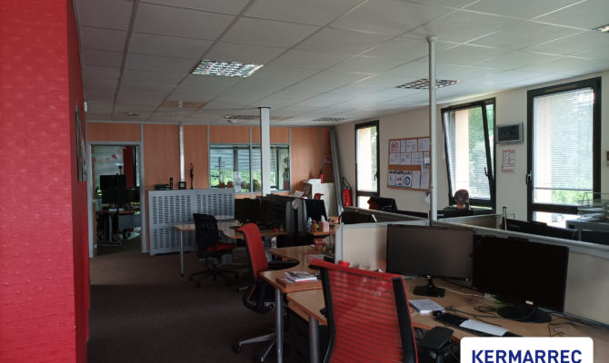 location Bureaux 185.00 m²