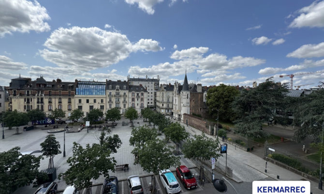 location Bureaux 115.00 m²