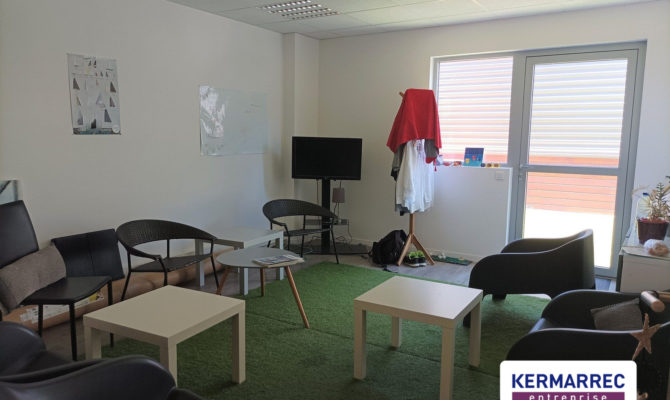 achat Bureaux 225.00 m²