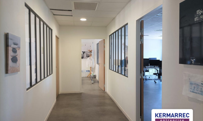 achat Bureaux 225.00 m²