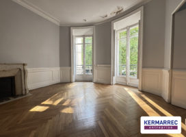 achat Bureaux 147.00 m² Nantes 44