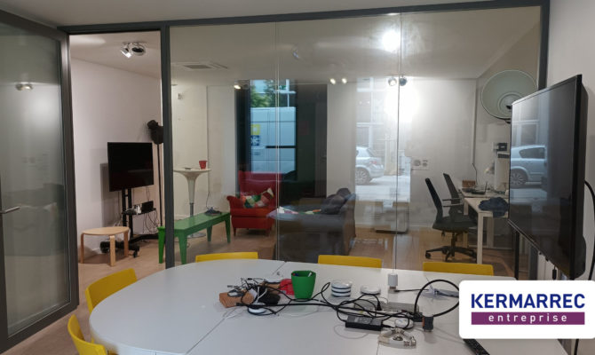 location Bureaux 186.60 m²