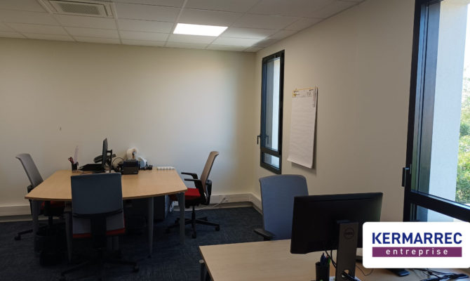 location Bureaux 69.00 m²
