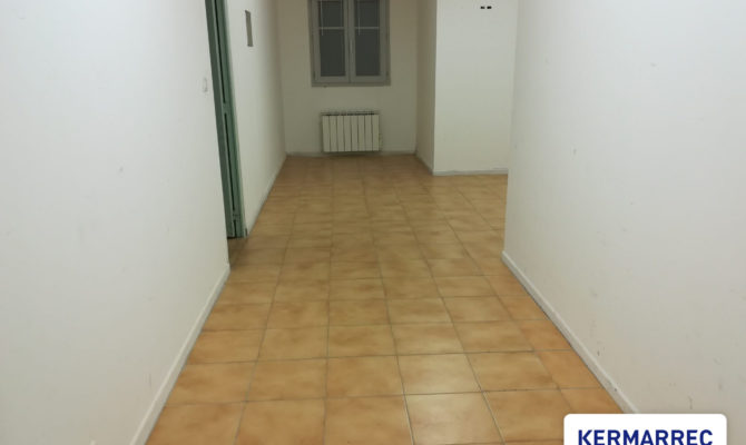 location Bureaux 73.00 m²