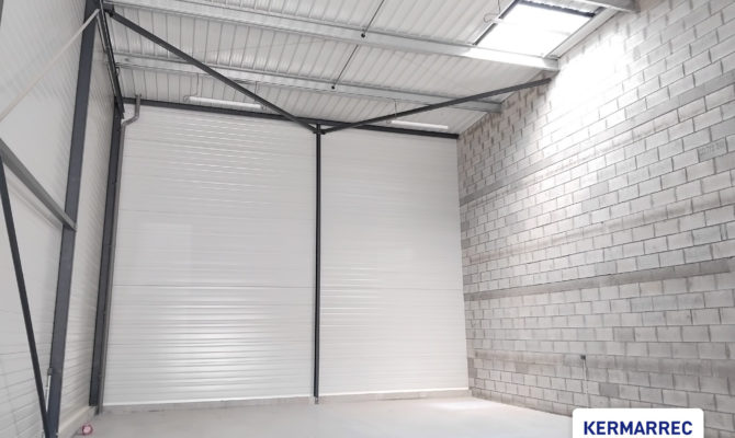 location Local d'activité 180.00 m²