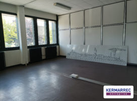 location Bureaux 216.00 m² Saint-Herblain 44