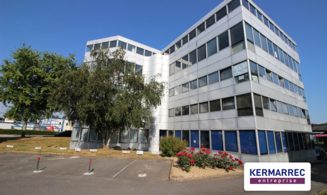 location Bureaux 260.00 m²