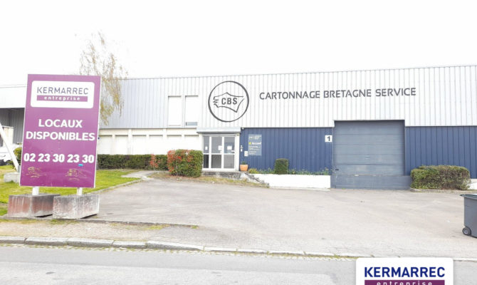 location Local d'activité 2450.00 m²