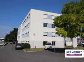location Bureaux 296.00 m² Chantepie 35