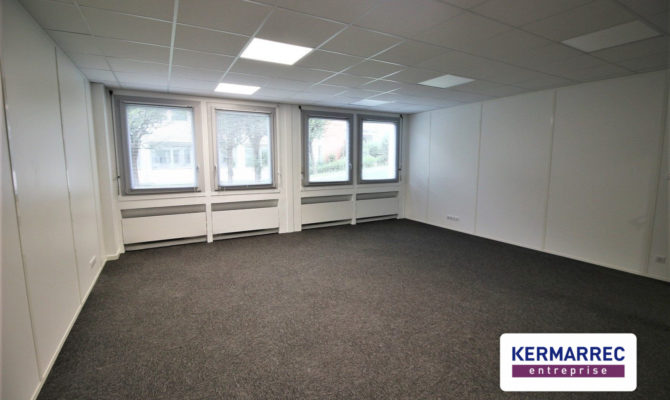 location Bureaux 221.00 m²