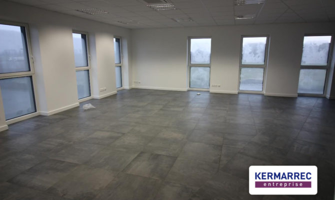 location Bureaux 157.00 m²
