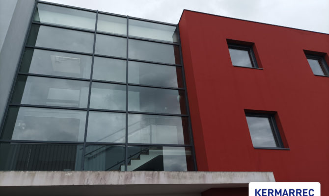 location Bureaux 143.00 m²