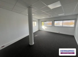 location Bureaux 250.00 m² Bouguenais 44