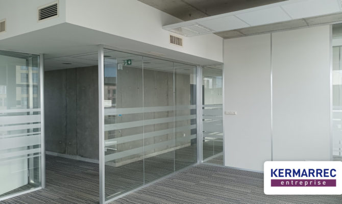 location Bureaux 416.00 m²