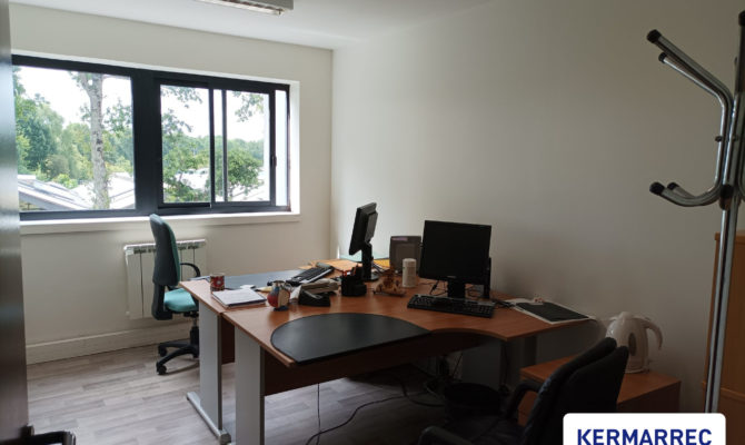 location Bureaux 274.00 m²
