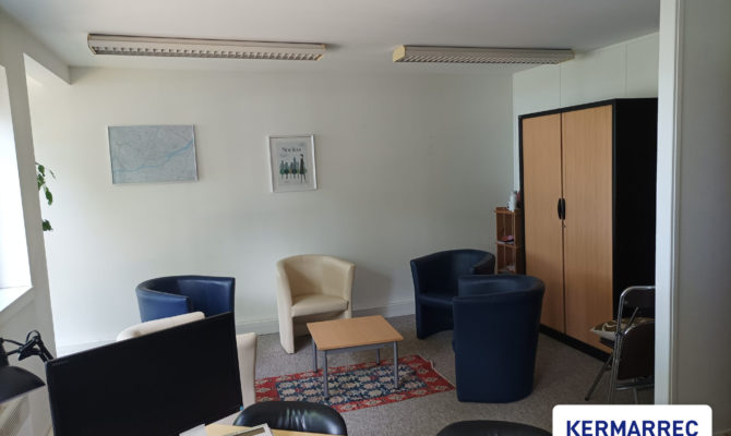 location Bureaux 274.00 m²