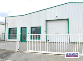 location Local d'activité 210.00 m² Saint-Jacques-de-la-Lande 35