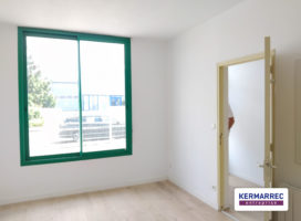 location Local d'activité 210.00 m² Saint-Jacques-de-la-Lande 35