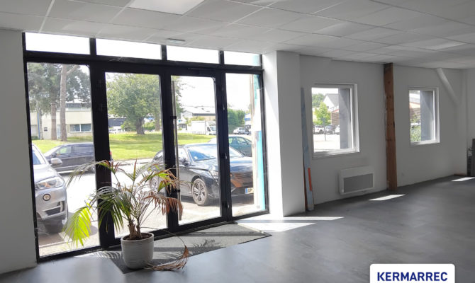 location Local d'activité 1100.00 m²
