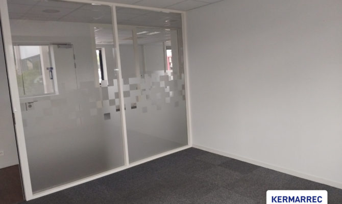 location Bureaux 320.00 m²