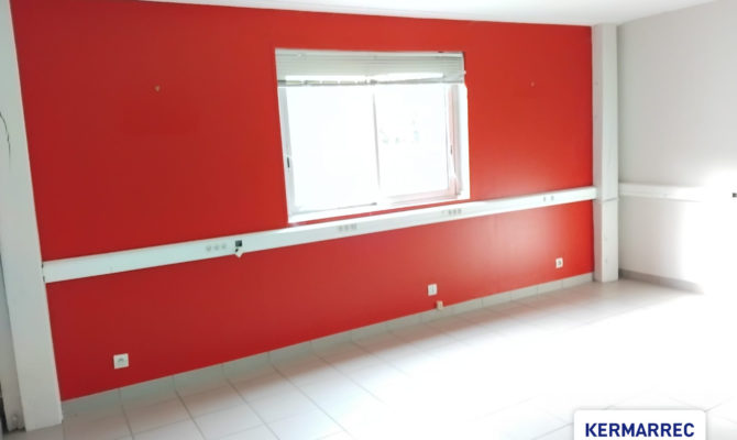 location Local d'activité 470.00 m²