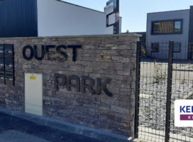 location Local d'activité 200.00 m² Saint-Gilles 35