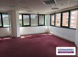 location Bureaux 472.73 m² Nantes 44
