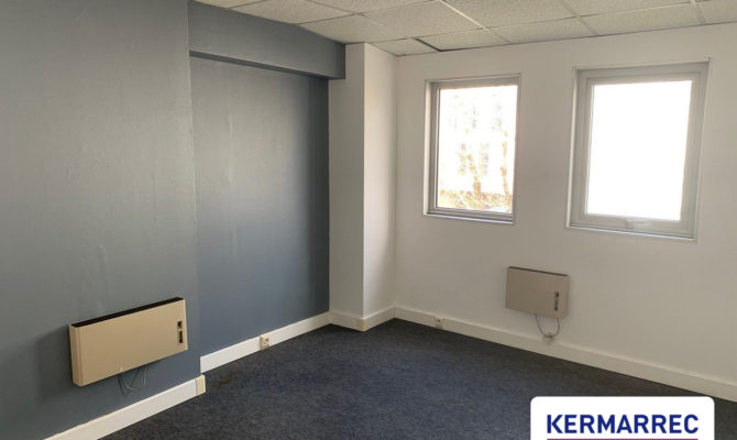 location Bureaux 70.00 m²