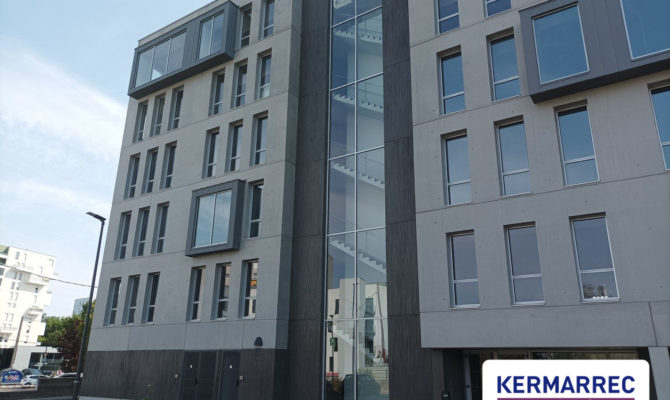 location Bureaux 343.00 m²