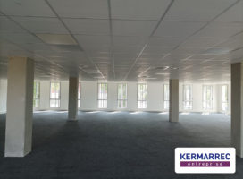 location Bureaux 343.00 m² Saint-Herblain 44