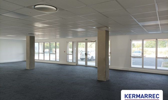 achat Bureaux 255.00 m²