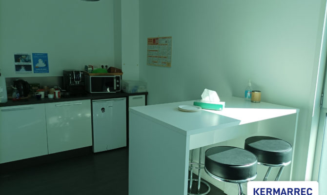 location Bureaux 222.00 m²