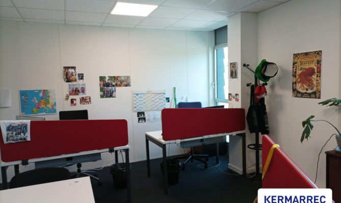 location Bureaux 222.00 m²
