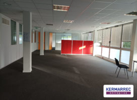 location Bureaux 2352.00 m² La Chapelle-sur-Erdre 44