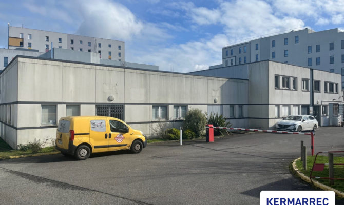 location Bureaux 223.00 m²