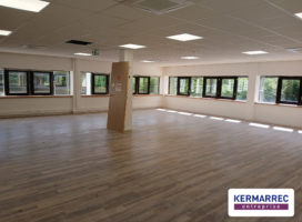 location Bureaux 179.84 m² Nantes 44