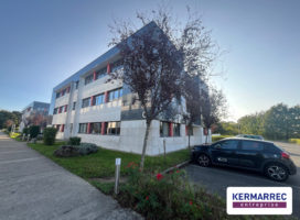 location Bureaux 100.00 m² Saint-Herblain 44