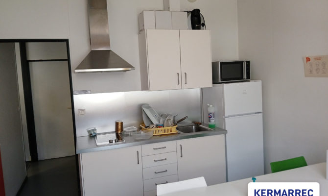 achat Bureaux 205.00 m²