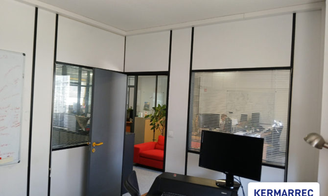 achat Bureaux 205.00 m²