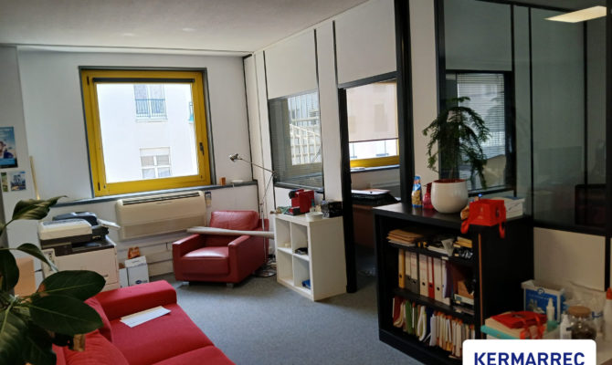 achat Bureaux 205.00 m²