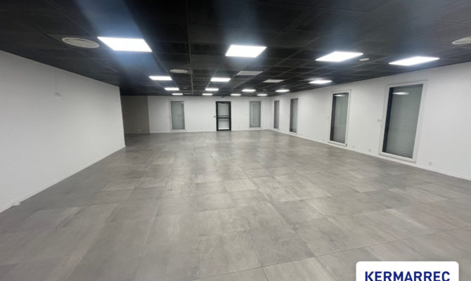 location Bureaux 800.00 m²