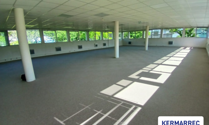 location Bureaux 380.00 m²