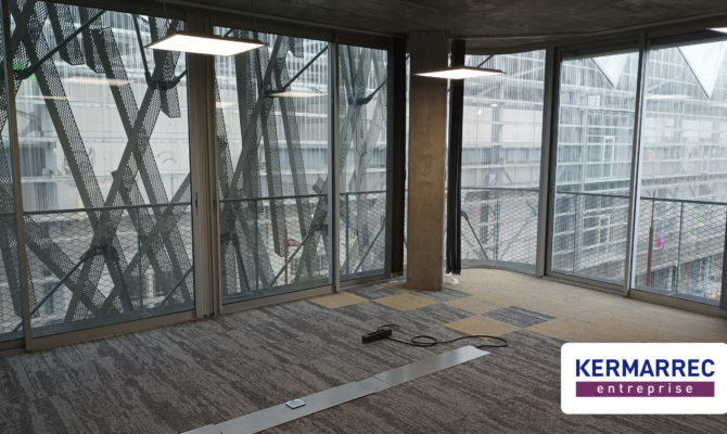 location Bureaux 285.00 m²