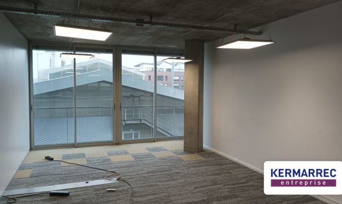 location Bureaux 285.00 m²