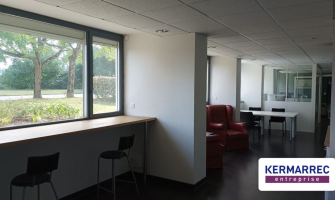 location Bureaux 117.00 m²