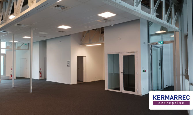 location Bureaux 480.00 m²