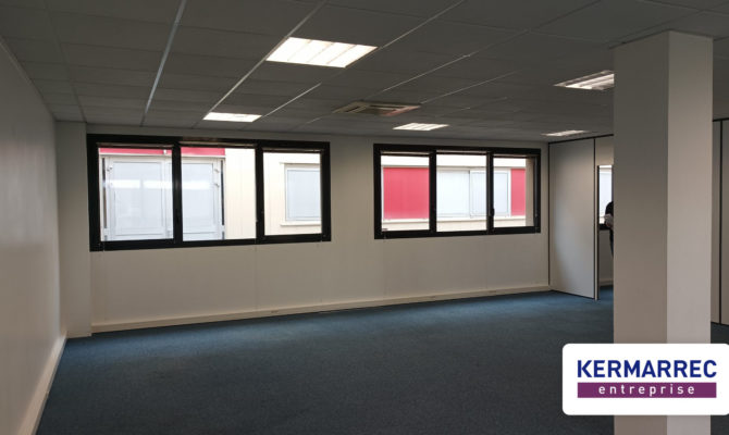 location Bureaux 124.00 m²