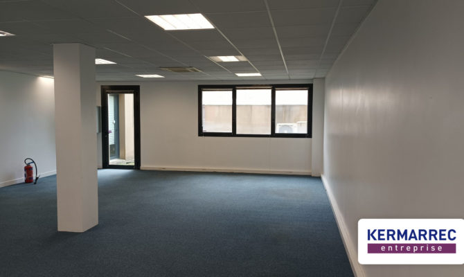 location Bureaux 124.00 m²