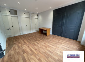 location Bureaux 80.00 m² Vannes 56
